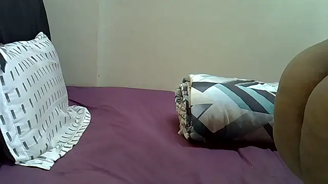 Snapshot of AddictiveAssCurves chatting on 11.03.25 AddictiveAssCurves online show from 11.03.25