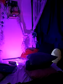 Piafisher1 online show from 02.02.25