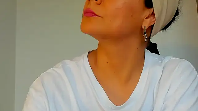 Sami Hotie1 online show from 11.10.25