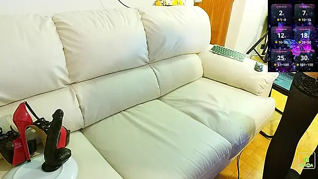 Snapshot of SissyLunaCD chatting on 03.26.26 SissyLunaCD online show from 03.26.26