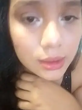 Lesliemilk5 online show from 11.23.25