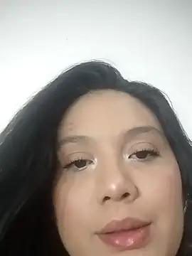 Lesliemilk5 online show from 07.05.26