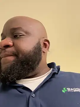 Snapshot of africandickxxl chatting on 09.28.25 africandickxxl online show from 09.28.25