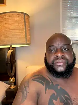 Snapshot of africandickxxl chatting on 10.20.25 africandickxxl online show from 10.20.25