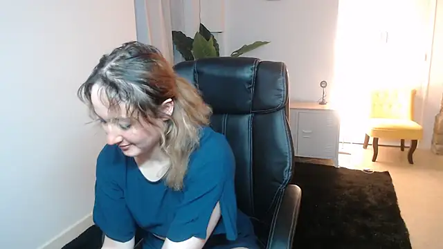 Crystal-dreamt online show from 02.01.26