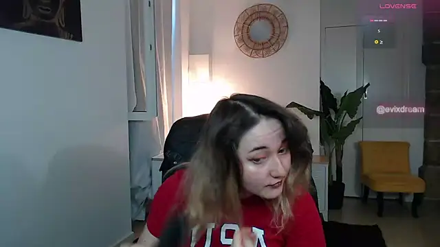 Crystal-dreamt online show from 07.04.26