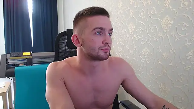 Marselle Laker online show from 03.11.25