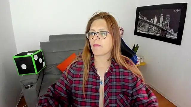 Ivette Shaira online show from 01.28.25