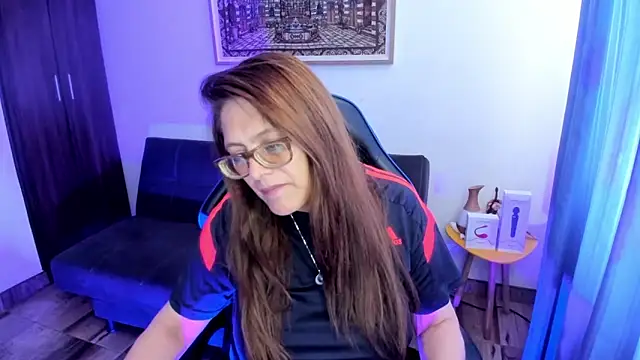 Snapshot of Ivette_Shaira chatting on 03.01.26 Ivette Shaira online show from 03.01.26