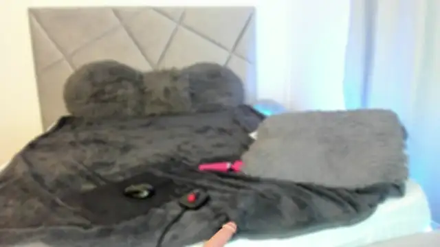 Snapshot of BlueEyesLexy chatting on 01.14.25 BlueEyesLexy online show from 01.14.25