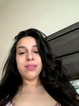 Snapshot of Natur4lBeautyb33 chatting on 12.05.24 Natur4lBeautyb33 online show from 12.05.24