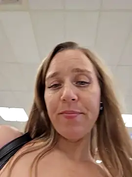 SkyelarSommer online show from 01.05.26