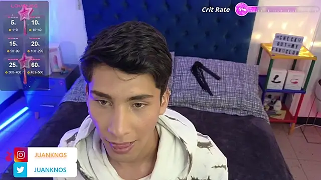 Snapshot of by_pandora chatting on 10.24.25 by pandora online show from 10.24.25