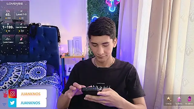 Snapshot of by_pandora chatting on 05.17.26 by pandora online show from 05.17.26