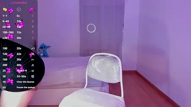 briana walker online show from 03.08.25