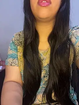 Mayacrayzi online show from 09.25.25