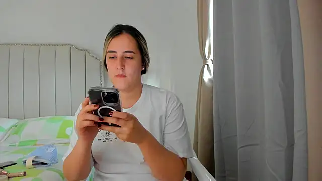 Snapshot of Hanna86 chatting on 07.02.26 Hanna86 online show from 07.02.26