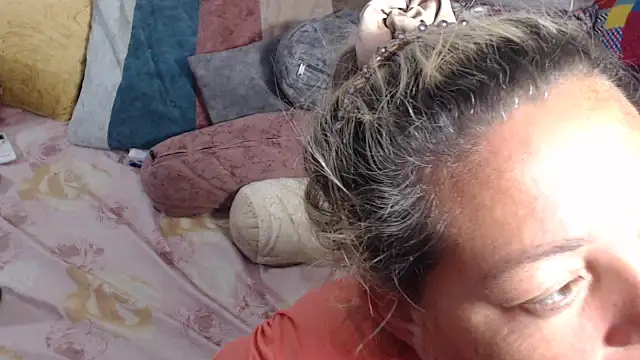 marie olsenhot online show from 03.02.25