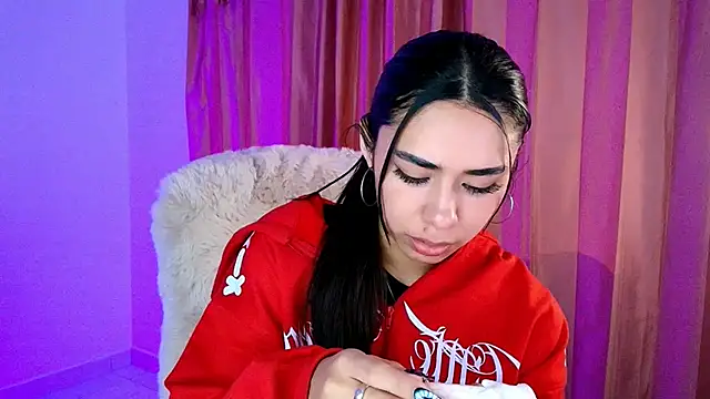 Snapshot of AmyOlimpo chatting on 10.23.25 AmyOlimpo online show from 10.23.25