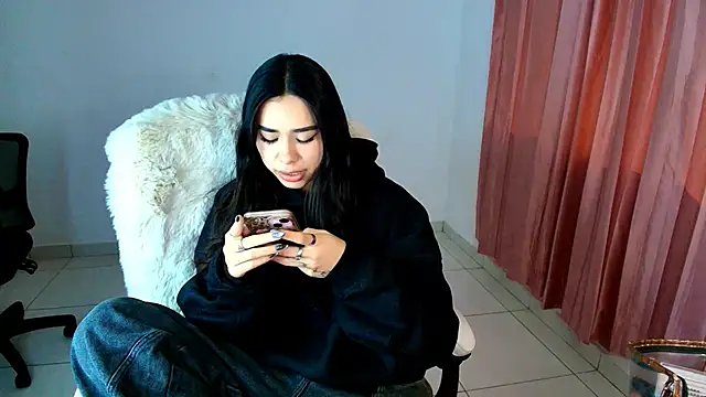 AmyOlimpo online show from 01.13.26