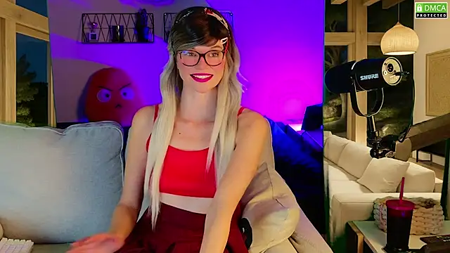 Kittychatte online show from 09.30.25