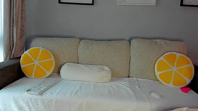 Snapshot of bellahot77 chatting on 10.24.25 bellahot77 online show from 10.24.25