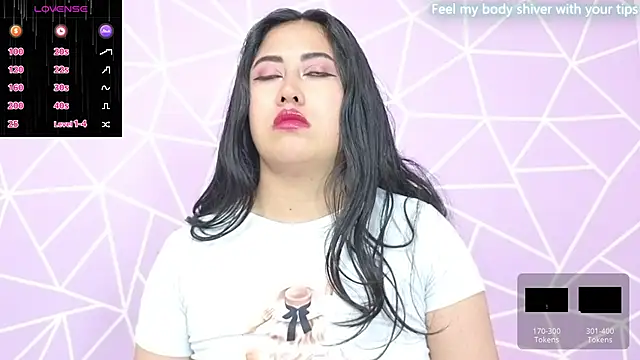 Snapshot of altheamoore chatting on 09.30.25 altheamoore online show from 09.30.25