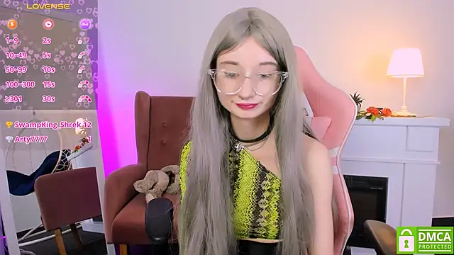 Katia Kim online show from 02.13.25