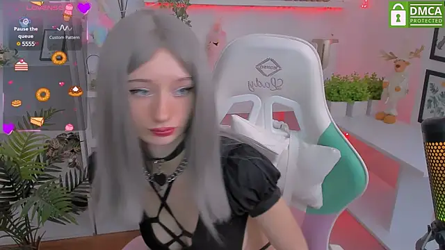 Katia Kim online show from 03.17.25