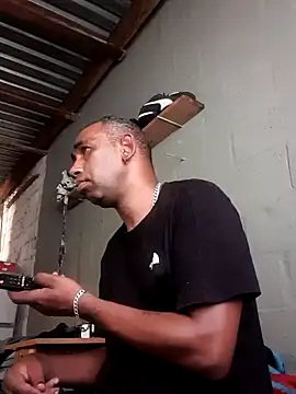 Snapshot of Dillon455669 chatting on 03.18.25 Dillon455669 online show from 03.18.25