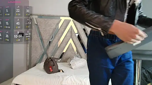 StefanyMiler online show from 10.13.25