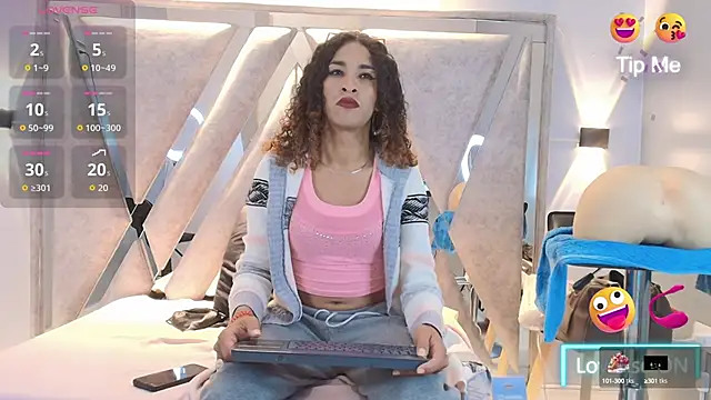 StefanyMiler online show from 10.14.25