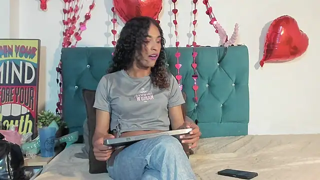 StefanyMiler online show from 04.14.26