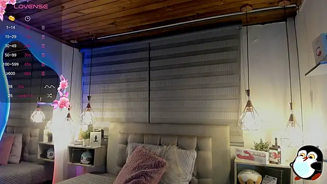 cristal  hot 1 online show from 10.17.25