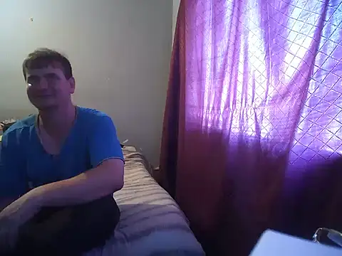 Snapshot of hothouse18xxx chatting on 01.10.25 hothouse18xxx online show from 01.10.25