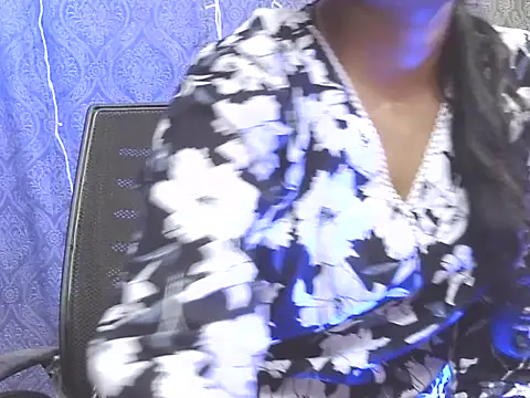 Snapshot of Supriya201 chatting on 09.15.25 Supriya201 online show from 09.15.25