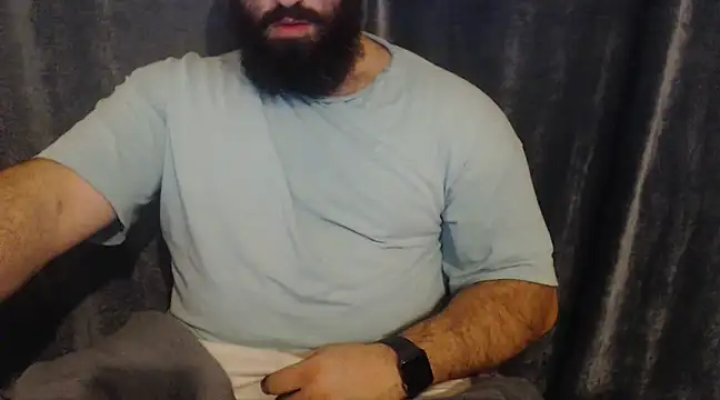 hugemachohandsome online show from 12.04.24