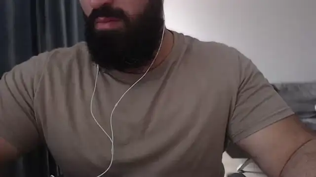 hugemachohandsome online show from 11.10.25