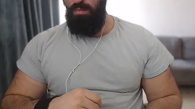 hugemachohandsome online show from 11.22.25