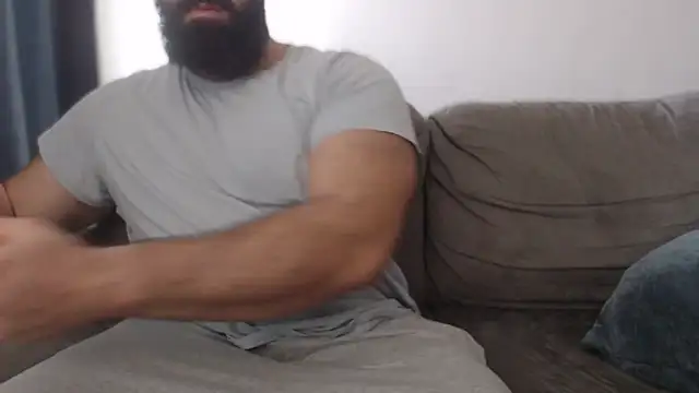 hugemachohandsome online show from 12.16.25