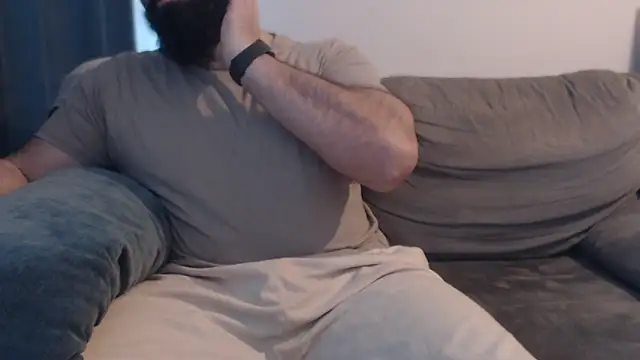 hugemachohandsome online show from 02.11.26