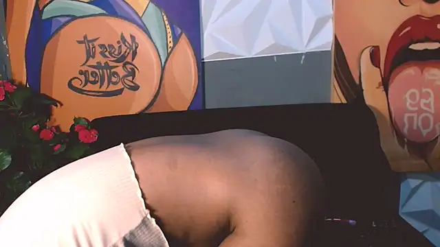 Snapshot of Ebonystormxxx chatting on 10.17.25 Ebonystormxxx online show from 10.17.25