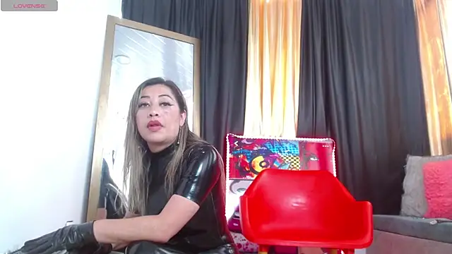 LatexDevil Blondie online show from 12.09.24