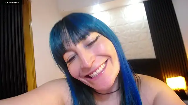 alicia moom online show from 12.16.24