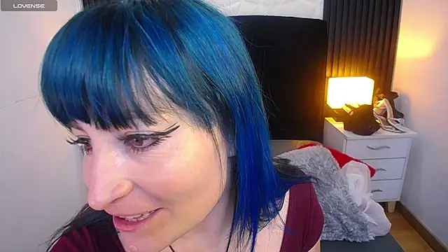 alicia moom online show from 12.17.24