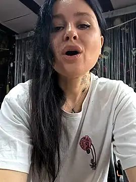 KikiXRed online show from 03.27.26