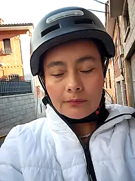 Snapshot of bellapaty chatting on 11.02.25 bellapaty online show from 11.02.25