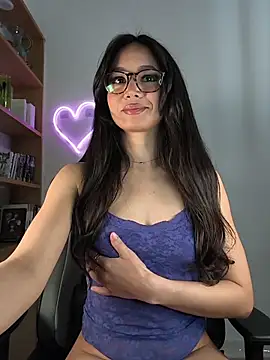 Snapshot of Naughty-Jessie chatting on 02.27.26 Naughty-Jessie online show from 02.27.26