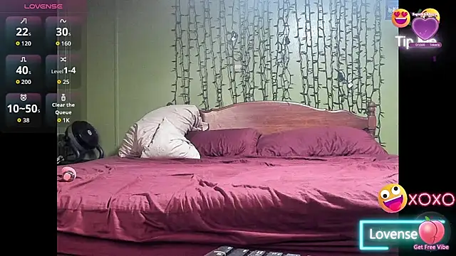 Sexxybitch28 online show from 04.21.26