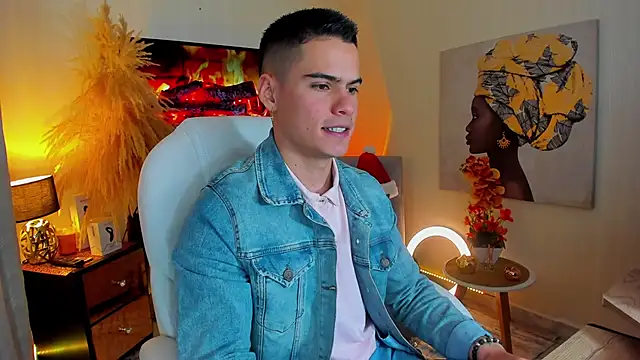 Snapshot of Matias_Murrier chatting on 12.30.24 Matias Murrier online show from 12.30.24